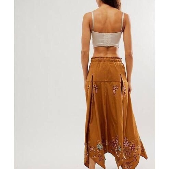 Free People Arielle skirt. Embroidered. - Picture 2 of 12